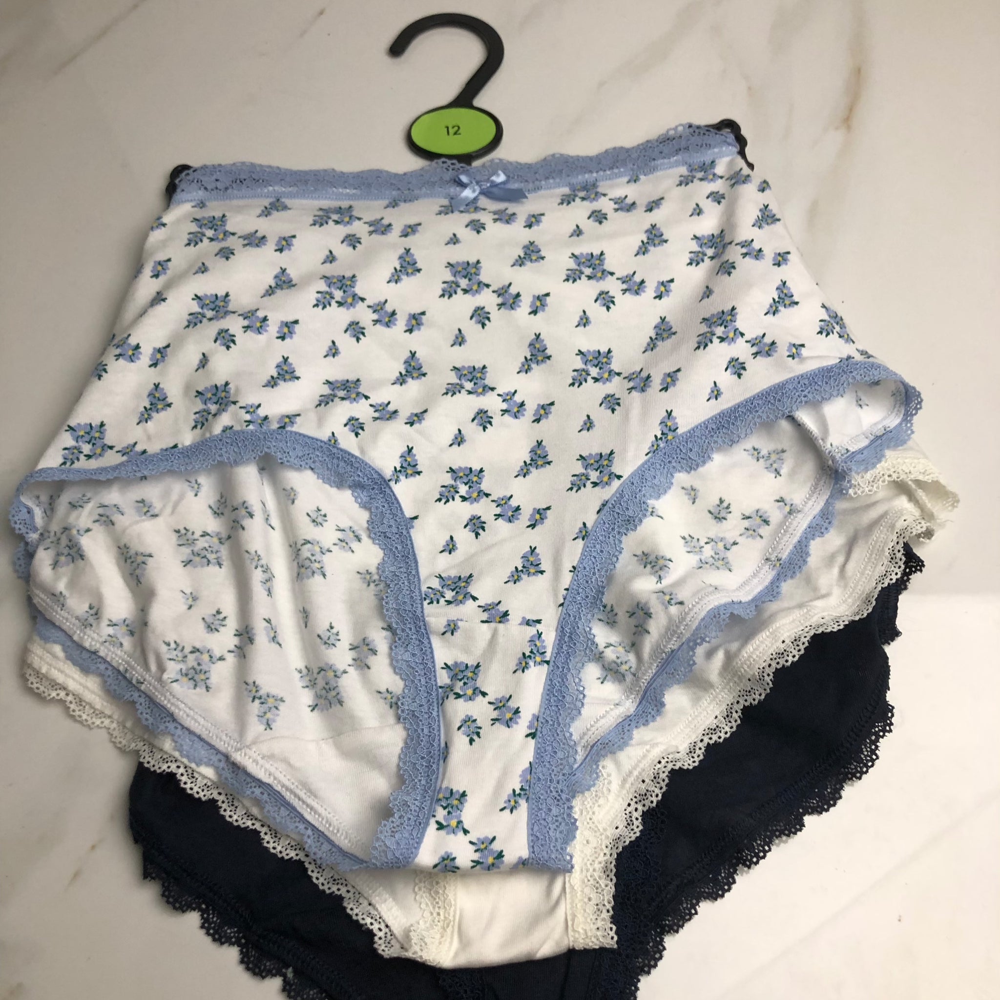 M&S PANTY SET