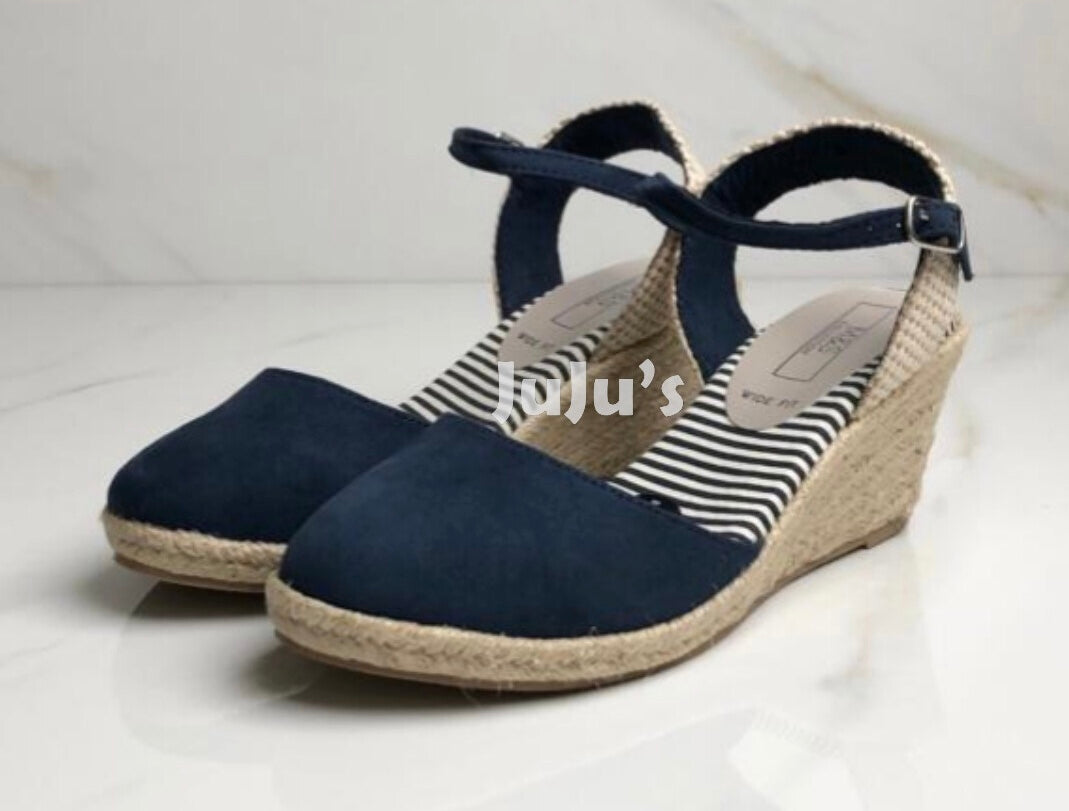 M&S WEDGE 5883